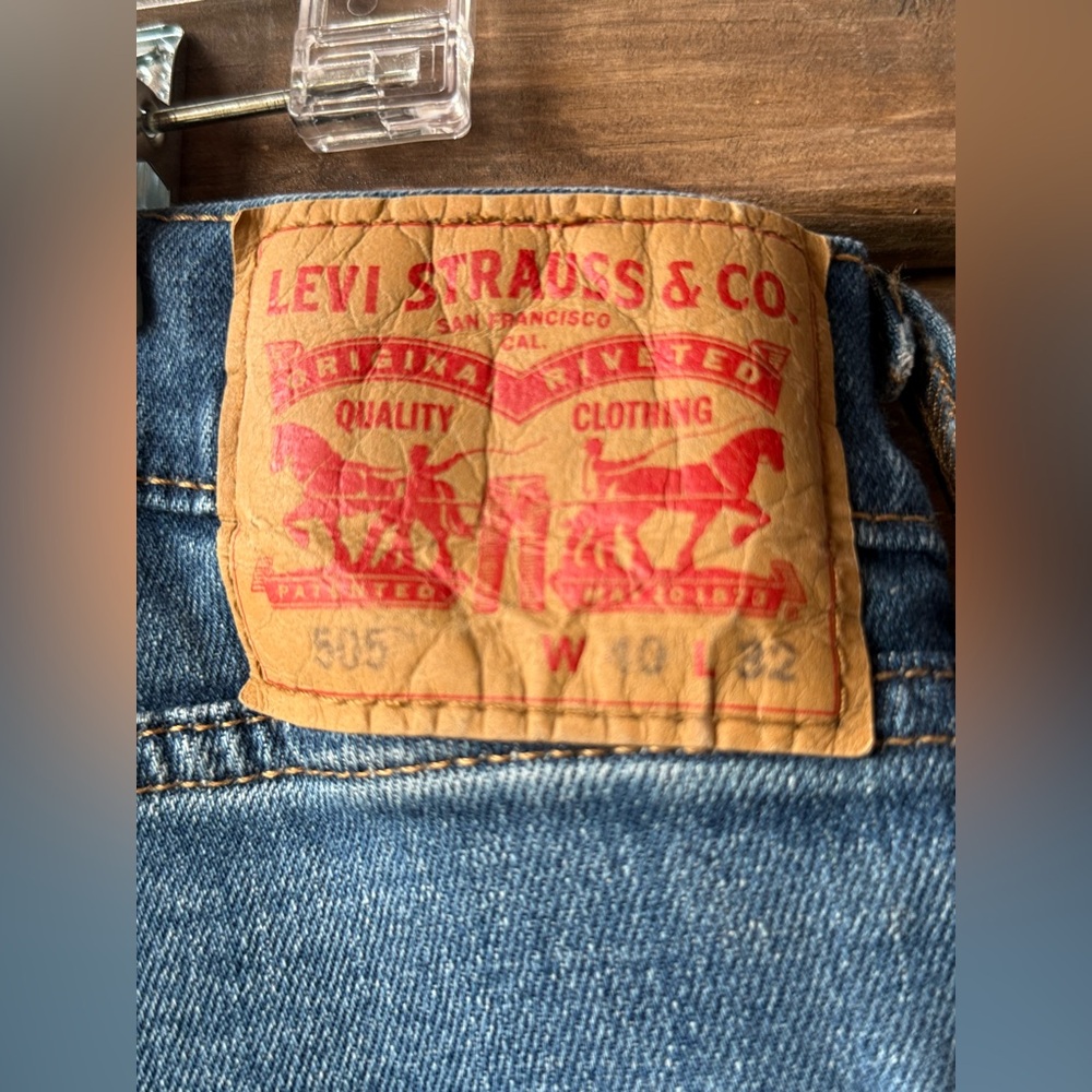 Levi's 505 Men's Light Blue Straight Jeans 40 x 32 - Picture 8 of 10